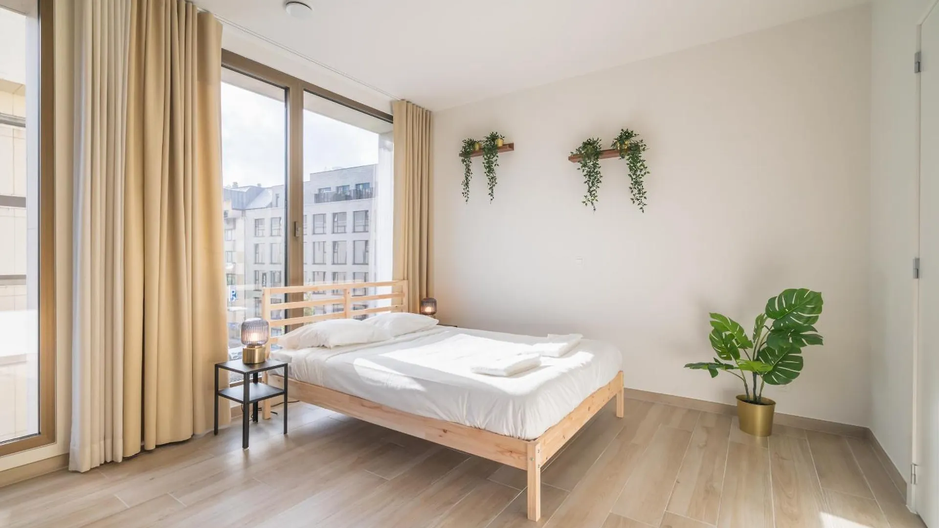 Opera Square Apartments In Antwerp Centre